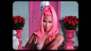 Nicki Minaj Anal Porn - Nicki Minaj - Super Freaky Girl (Official Music Video) : r/popheads