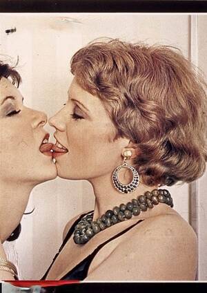 1970s Vintage Lesbian Porn - Vintage Lesbians Porn Pics & Naked Photos - PornPics.com