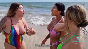 hot latina babes beach - Outdoor threesome with beautiful Latinas who are very horny on the beach -  XNXX.COM