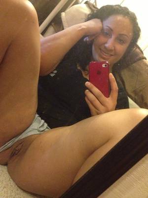 horny latin wife - Sexting pics from a horny Latina wife