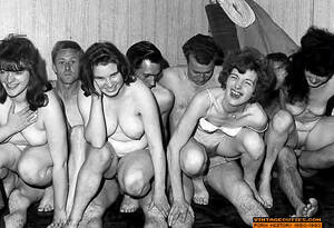 1950s Orgy - Group nude photos of hot ladies taken in 1950 - Pichunter