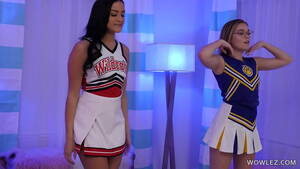 cheerleaders sucking cock slowly gif - Bubble butt girls enjoy some lesbian sex after cheerleader practice -  XNXX.COM