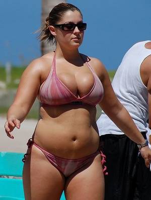chubby bikini gallery - 10 - Average Girls in Bikinis