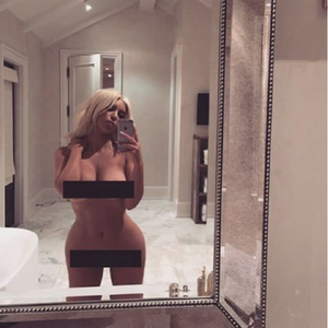 New Porn Kim Kardashian - Kim Kardashian's nude feud means she's pouting all the way to the bank