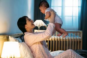 asian sleeping mom - Page 19 | Asian Mother And Baby Images - Free Download on Freepik