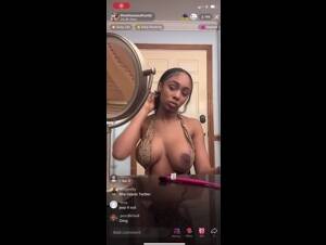 ebony boob flash - Ebony flashing her Tits on TikTok - ONCAM | Periscope, Chaturbate, CAM4  Outdoor Videos, Tiktok Tits, Cumshow.TV, Live Public Sex, Onlyfans, Bigo  Live Girls, Amateur Porn