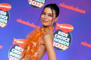 Miranda Cosgrove Shemale Sex - Miranda Cosgrove Ex-Boyfriends: Guide to Love Life, Relationships | J-14