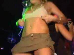 drunk fingering party - Crazy party girl fingering herself at the club - public porn at ThisVid tube