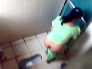 indian porn spy cam - Indian ladies filmed on spy cam in a public toilet, leaked Amateur porno  video (Apr 1, 2012)