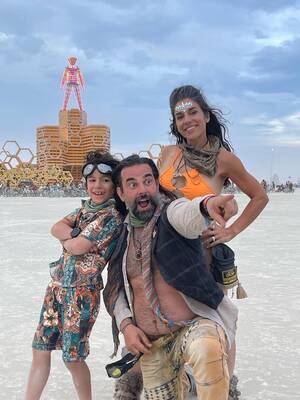 Indian Nudist Family Porn - Mom shamed for bringing son to Burning Man slams critics - Los Angeles Times