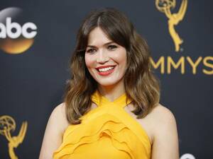 mandy sweet - Mandy Moore Opens Up About Her 'Least Traditional' Family
