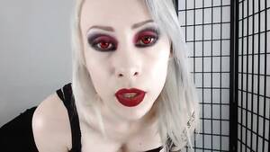 juicy blonde goth girl - Platinum blonde goth with big tits loves to play - Pornburst.xxx