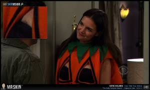 How I Met Your Mother Porn Captions - Naked Katie Holmes in How I Met Your Mother < ANCENSORED jpg 1524x912