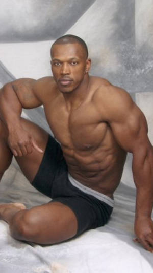 black muscular - JustUsBoys.com Forum - Hot topics and gay porn