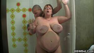 Fat Girl Blowjob In Shower - Fatty gets drilled in the shower - XVIDEOS.COM
