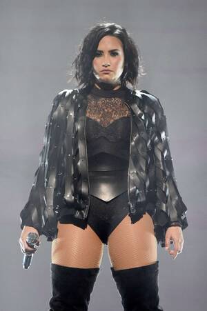 Demi Lovato Camp Rock Porn - Demi Lovato - Free pics, galleries & more at Babepedia