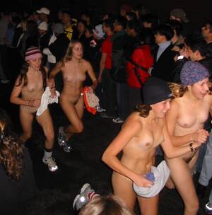 naked college - Naked college streakers Porn Pic - EPORNER