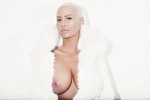 celebrity erect nipples - Amber Rose