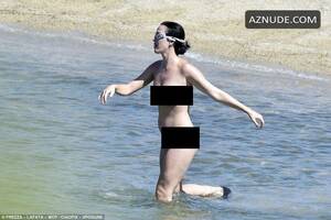 katy perry naked beach - Katy Perry And Orlando Bloom Nude at A Beach in Italy - AZNude