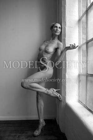 classy art nudes - Classy and Classic, Nude Art Photography Curated by Photographer WW images