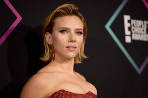 Http Scarlett Johansson Porn - Scarlett Johansson Has Given Up Trying to Remove Fake Porn Videos: â€œIt's a  Useless Pursuitâ€ | Decider