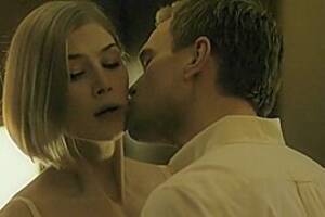 Gone Girl Porn - Gone Girl (2014) Rosamund Pike, free HD porno video (Mar 25, 2017)