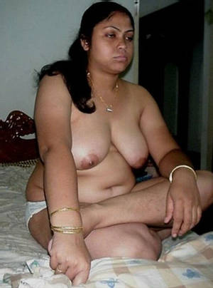 indian chubby tits - ... desi teen nude selfie chubby babe nude boobs ...