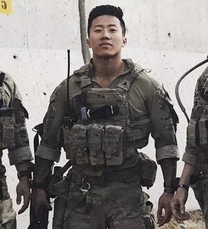Military Porn Asian - US Army Ranger Andrew Nguyen from 1st Battalion, 75th Ranger Regiment. Now  currently attending Yale University as a member of the Class of 2022.  [532x583] : r/MilitaryPorn