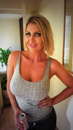 Milf Brazzers - #bob #blonde #milf #porn #star #fit @kaizenxxx @Brazzers  http://t.co/8AW5L9477b\