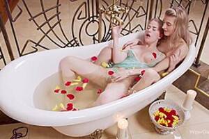 Lingerie Masturbation Toy - Sofy Lucky And Jacqueline - Lesbian - Blonde - Bath Tub - Lingerie -  Masturbation - Reach Around - Sex Toy - Wowg*rls - Lusty Girls by Wow  Girls, full Toys porn video (Jul 13, 2023)