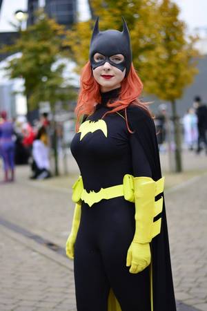 Batgirl Porn Cosplay Wonder Woman - Cosplay Â· Post | SuperheroineHQ. BatgirlSupergirlPower GirlWonder Woman