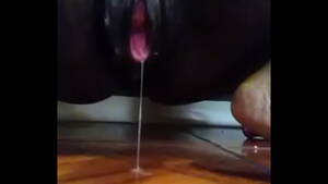 Creamy Wet Dripping Pussy - dripping wet pussy - XVIDEOS.COM