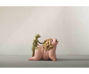 Miss Piggy Nude Porn - fetish miss piggy e kermit la rana dei muppets