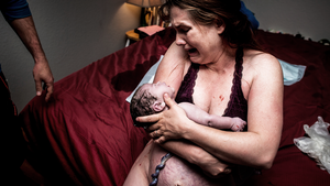 delivery pregnant ladies - Empowered Birth Project Fights Childbirth Photos Being Censored on Instagram