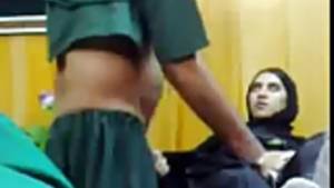 Doctor Sex 1960s - Young Pakistani Girl Impregnated By An Pervert Doctor