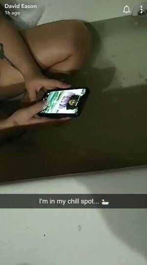 Jenelle Evans Porn - Teen Mom Jenelle Evans' on-again husband David posts nude pic of star in  bathtub after reconciling â€“ The US Sun | The US Sun