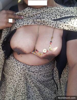 Indian Mallu Big Tits - Busty Mallu Aunty Big Boobs Pics - South Indian XXX Gallery