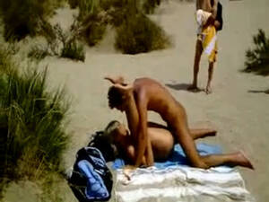 beach hidden fuck - Voyeur & Hidden: Crazy summer fuck on the nudistâ€¦ ThisVid.com