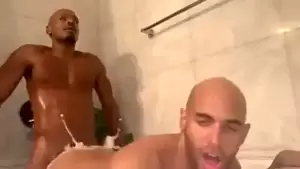 Bathroom Gay Porn - black bathroom Gay Porn - Popular Videos - Gay Bingo