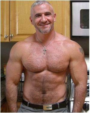 Mature Dad Porn - Real gay daddy bears and mature men naked