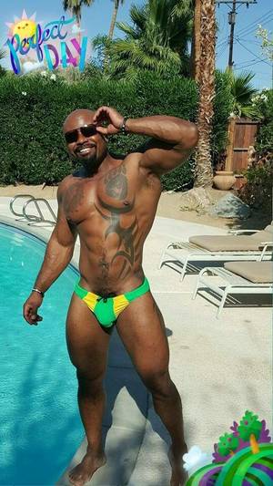 interracial swim - A page admiring male beauty of every colour! A bit of everything ass cock  muscle thickness and interracial porn