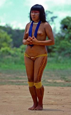 american indian tattoos - Xingu tribes (girls and women). Native ...