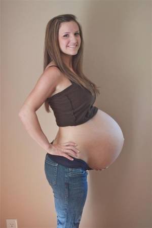 huge pregnant girls - Brunette Belly 2 by BigBellyLover88 on DeviantArt