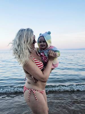 naked beach fun sun - Love island - Mother Pukka