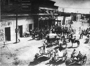 Laredo Texas Star - Laredo Ice Factory cart, Laredo, TX, abt. 1910